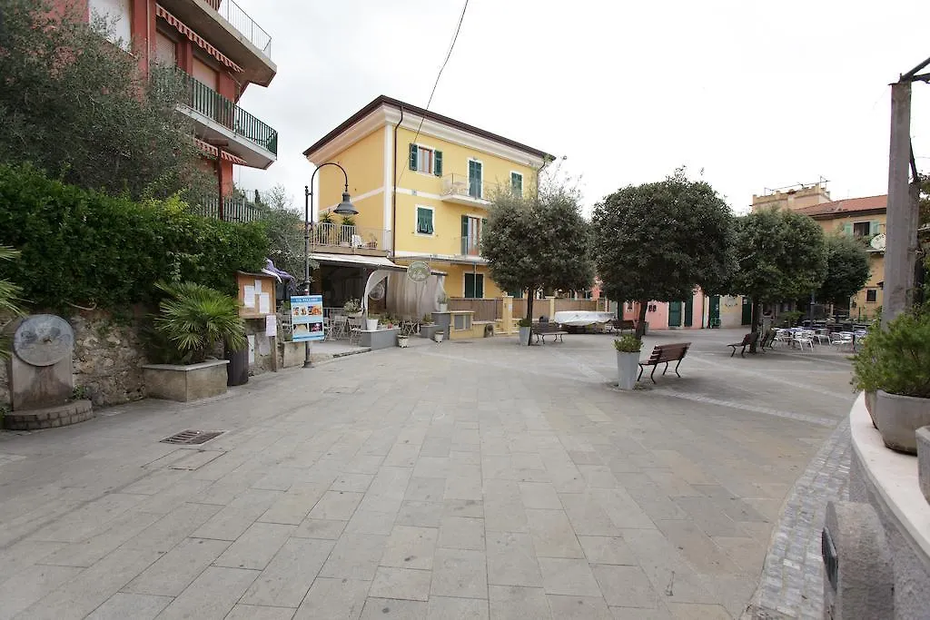 Creuza De Ma Apartment Tellaro Italy